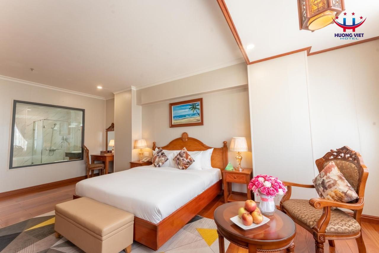 Huong Viet Hotel Quy Nhon - Beachfront Экстерьер фото