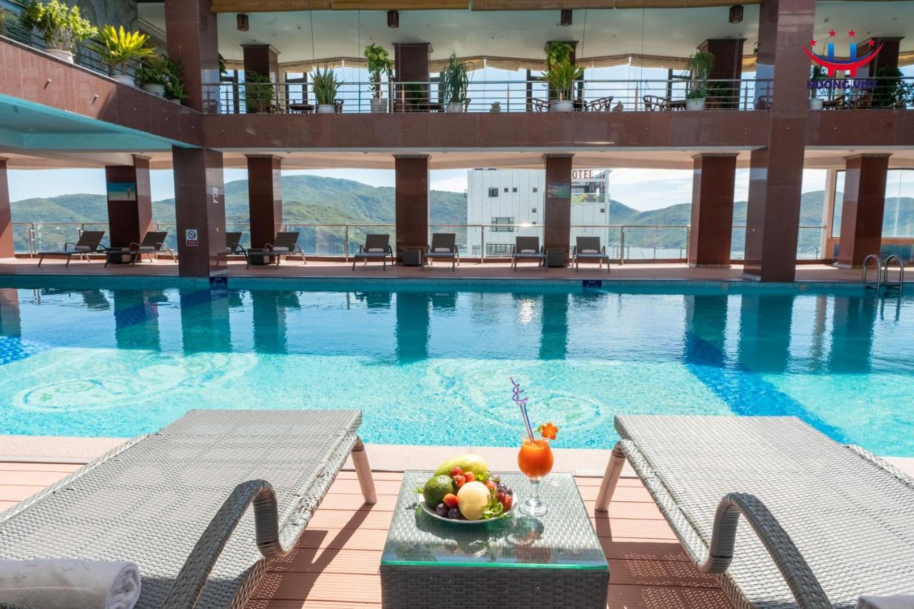 Huong Viet Hotel Quy Nhon - Beachfront Экстерьер фото